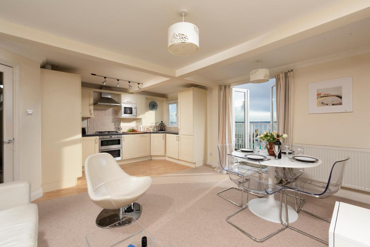 Waves Apartment, St Ives